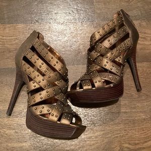 Pre-Owned Bronze Jessica Simpson Josephine Heels Size 9.5